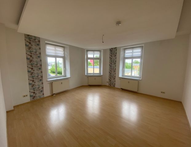 2-Raum-Wohnung mit EBK in Weisswasser zu vermieten - Photo 1