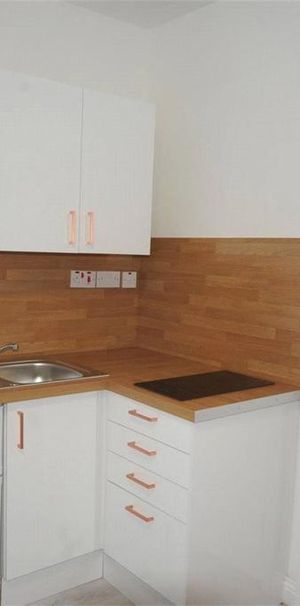 1 bedroom apartment to rent - Photo 1