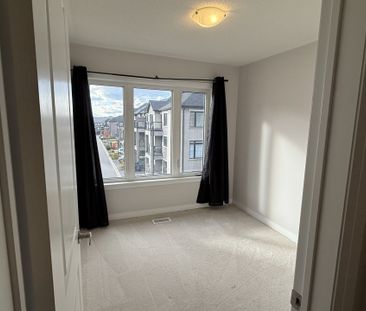 For Lease - 585 Colborne Street Unit# 1114, Brantford, Ontario - Photo 4