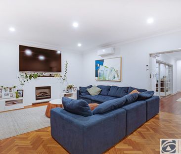 Your Dream Lifestyle Awaits! Fully Furnished & Equipped Coastal Home - Photo 3