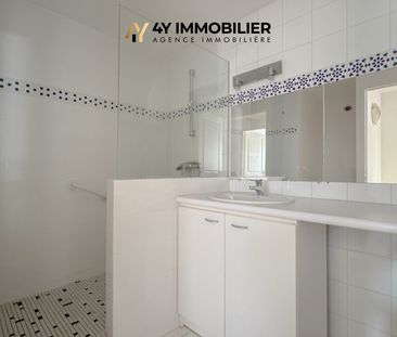 Location Appartement 4 pièces 81m² NOYAREY 38360 - Photo 3