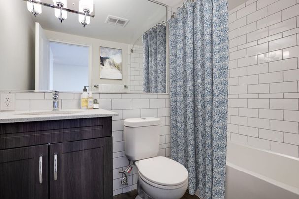 Wellesley Apatments - Photo 1