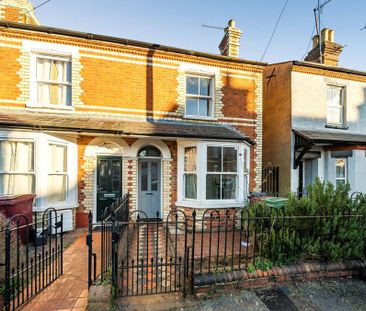 3 bedroom end of terrace house to rent - Photo 4