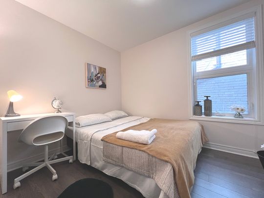 Deluxe Room - Pembroke - Photo 1