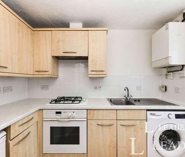 Doulton Close, Harlow, CM17 - Photo 4