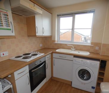 2 bedroom flat to rent - Photo 6