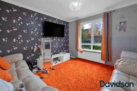 3 bedroom end of terrace house to rent - Photo 2