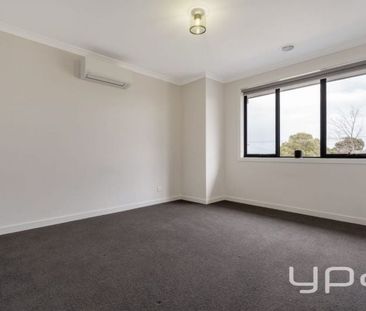 The Perfect Home! - Photo 2