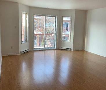 Grand 4 1/2 style condo à louer à Boisbriand - Photo 4