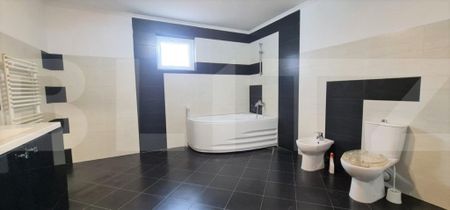 Casa individuala 277 mp, 3 dormitoare, teren 2500 mp, Campia - Fotografie 2