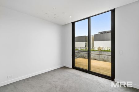 402/239 Napier Street, Fitzroy - Photo 2