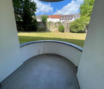 *hochwertig saniert*2-Zimmer + Mansarde*Balkon*Tageslichtbad* - Photo 1