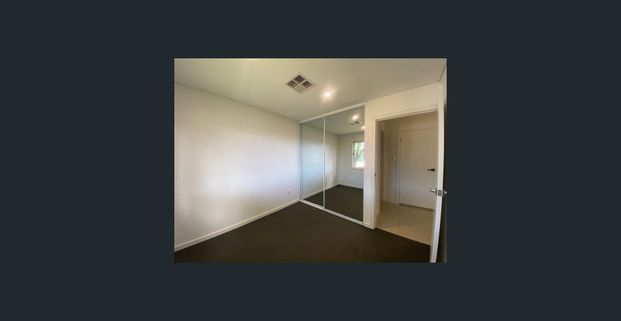 Near New 3 Bedroom Granny Flat - Photo 1