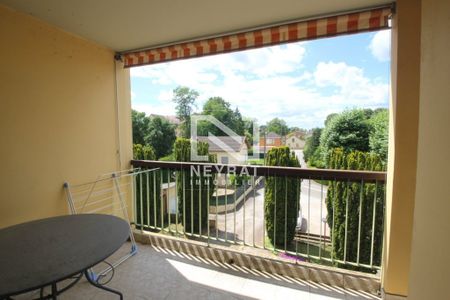 Location Appartement 3 pièces 76m² LOUHANS 71500 - Photo 4