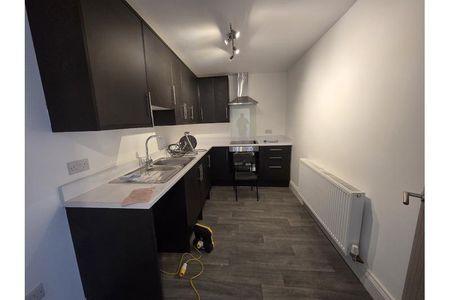 2 bedroom house share to rent - Photo 3