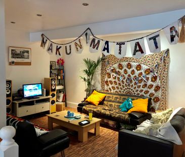 6 Bed Terraced House, Student House - North Rd, BS6 - Photo 2