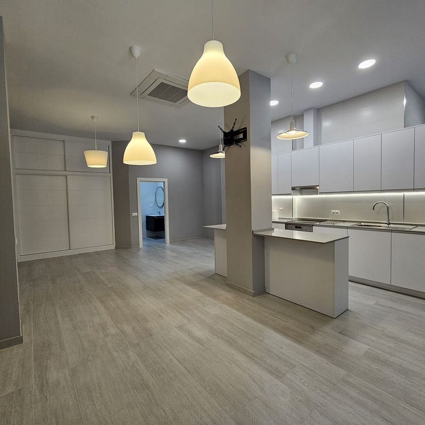 Alquiler de piso en Calle Sevilla, 18 - Photo 1