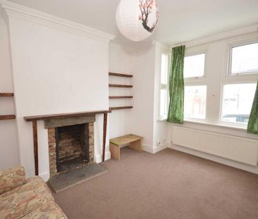 4 bedroom terraced house to rent - Photo 1