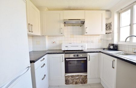 Sedley Close, Enfield, , EN1 4LQ - Photo 2