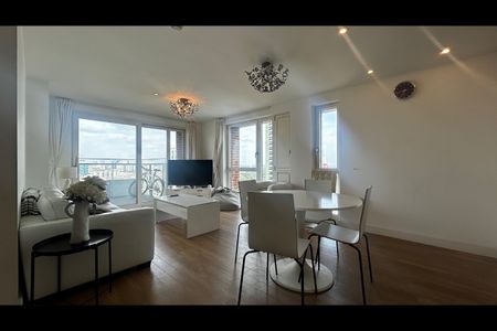 3 Bed Flat, Marner Point, E3 - Photo 2