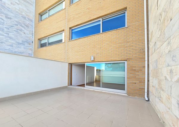 1 bedroom flat with two terraces next to Glicinias!