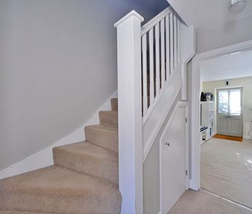 Langborough Court, Godalming, Surrey, GU7 - Photo 4