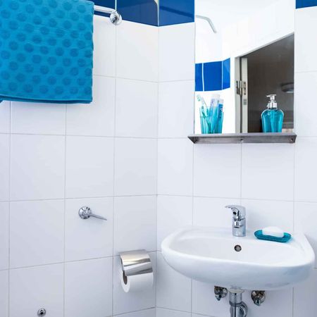 Standard (En-suite) - Photo 5