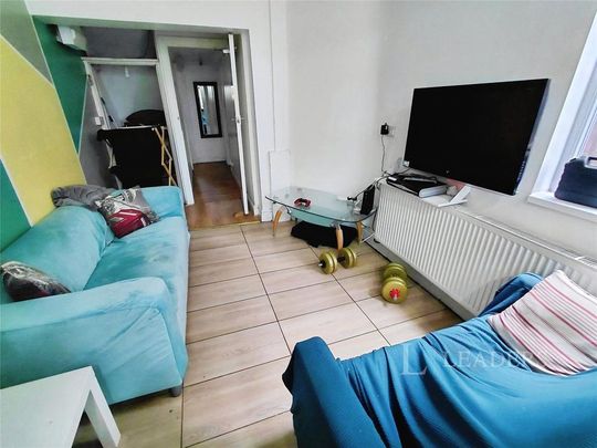 5 bedroom house to rent - Photo 1