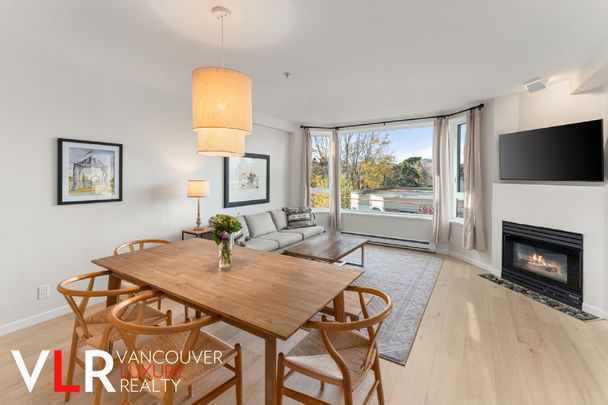 Condo in Vancouver West Side, BC - Photo 1