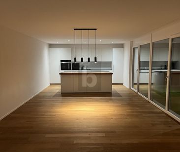 BLICK INS GRÜNE MIT VIEL AUSSTATTUNG - Photo 1