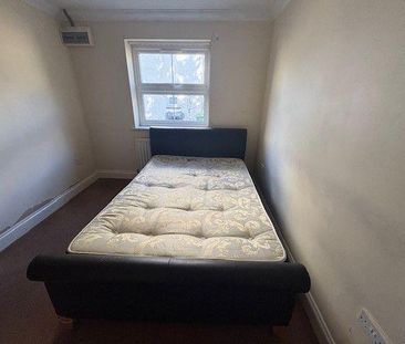 2 bedroom bungalow to rent - Photo 1
