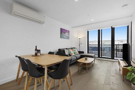 302/6 Railway Road, Cheltenham - Photo 2