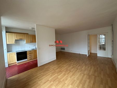 Location Appartement 3 pièces 60m² - Photo 2