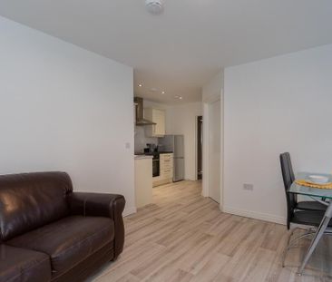 42a Castlereagh Place, Belfast, BT5 4NN - Photo 1