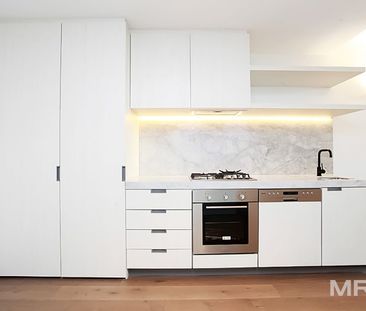 Significant One Bedroom Apartment in North - Photo 2