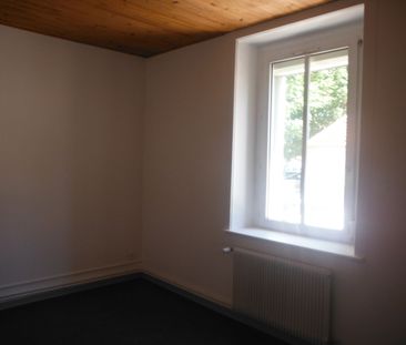 Location Appartement 3 pièces 76m² - Photo 6