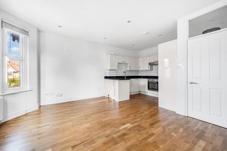 2 bedroom flat to rent - Photo 3