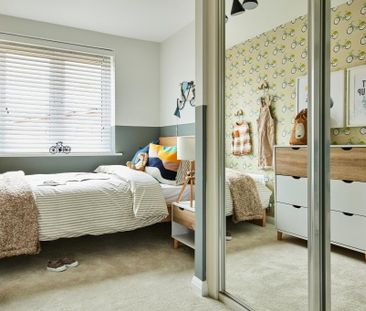 3 bedroom end of terrace house to rent - Photo 3