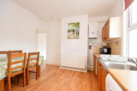 1 bedroom apartment to rent London Road, Bishop's Stortford, CM23 - Photo 2