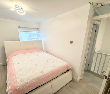 3 bedroom end of terrace house to rent - Photo 4