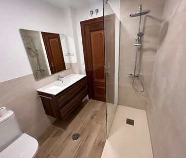 Calle de Fermín Caballero, Madrid, Community of Madrid 28034 - Photo 2