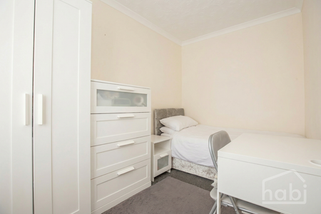 5 bedroom house to rent - Photo 4