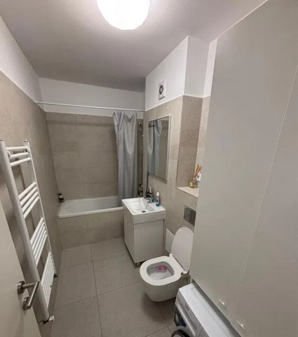 Garsoniera decomandata 49 MP cu balcon, etajul 1, Tractorul - Fotografie 5