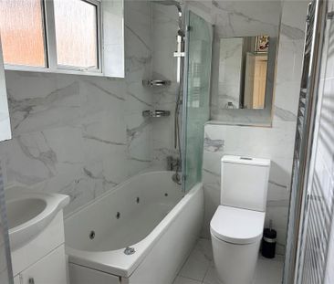 2 bedroom maisonette to rent - Photo 4