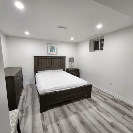 For Lease - 295 Duckworth Street Unit# #2, Barrie, Ontario - Photo 3