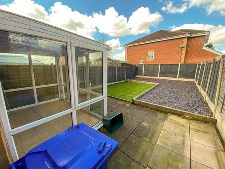 Wood Street, Longton, Stoke-on-Trent, ST3 - Photo 2