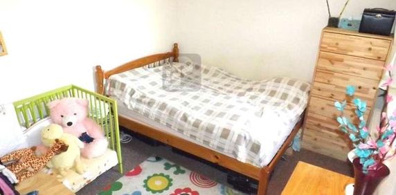 Kingsbury Road, Kingsbury, NW9 - Photo 2