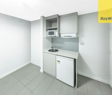 Beautiful Studio Apartment for Rent - All Bills Included - Photo 2