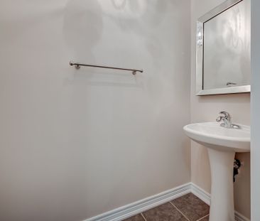 For Lease - 3407 Whilabout Terrace, Oakville, Ontario - Photo 4