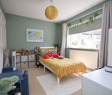 Chestnut Court, CB11, Saffron Walden - Photo 5